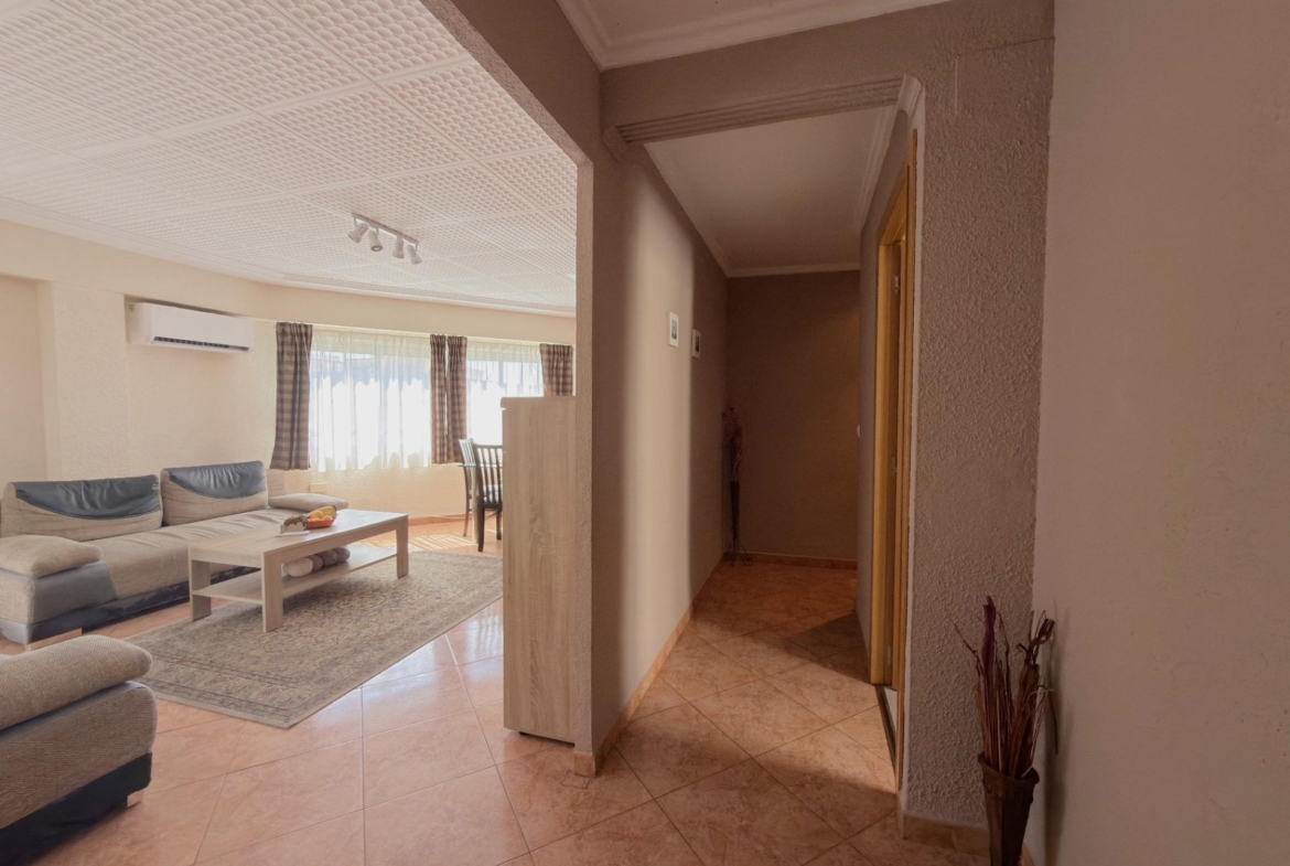 Vivienda reformada de 101 m² con 4 habitaciones y gran luminosidad en Gandía