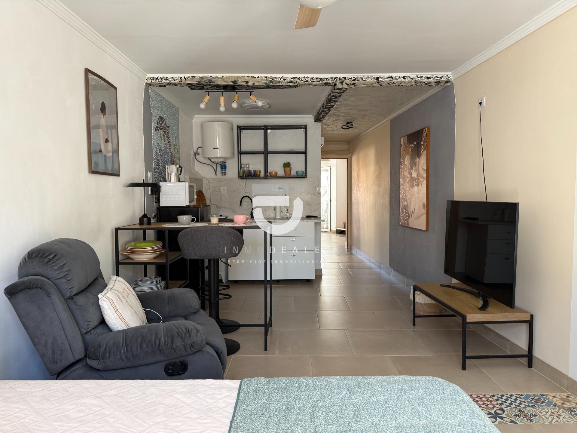 Estudio en alquiler en casa compartida – Palma de Gandia