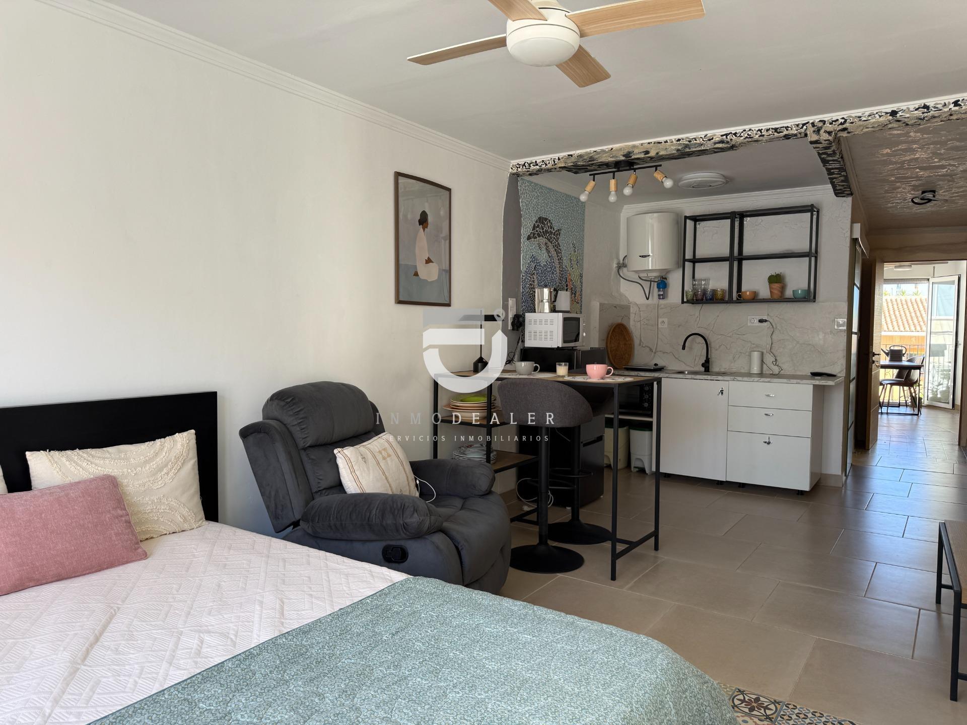 Estudio en alquiler en casa compartida – Palma de Gandia