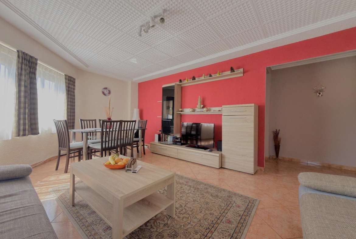 Vivienda reformada de 101 m² con 4 habitaciones y gran luminosidad en Gandía
