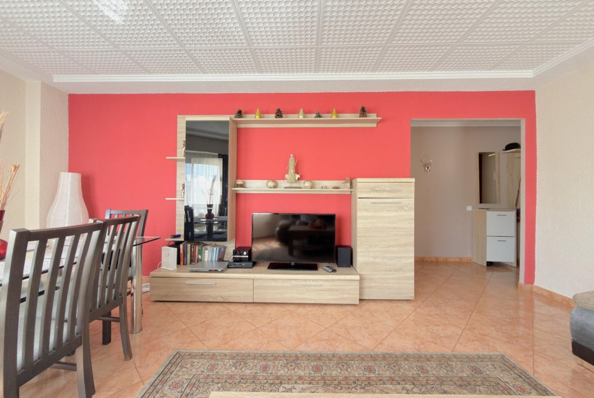 Vivienda reformada de 101 m² con 4 habitaciones y gran luminosidad en Gandía