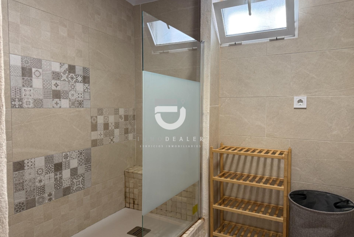 Estudio en alquiler en casa compartida – Palma de Gandia