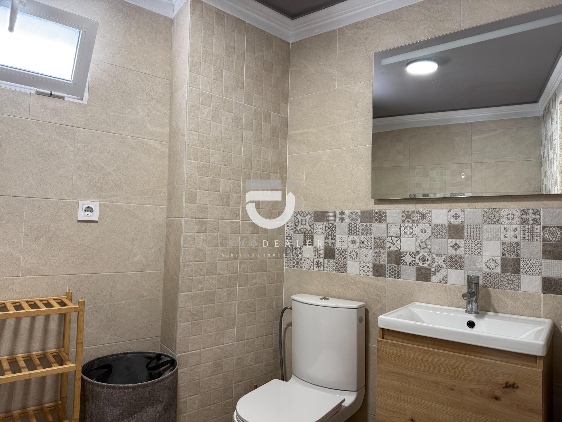Estudio en alquiler en casa compartida – Palma de Gandia